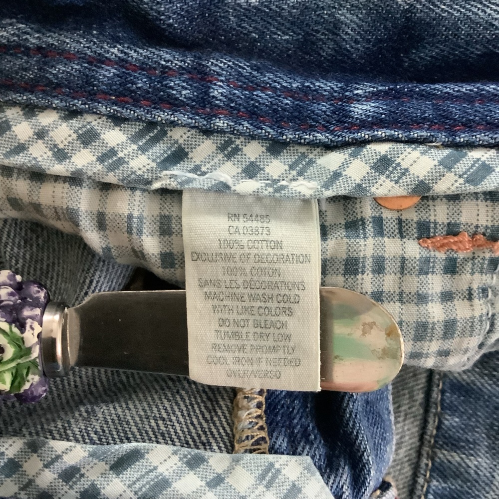 Vintage Y2K American Eagle Distressed Denim Micro Mini Skirt Size 8 AEO Low Rise - Picture 8 of 8